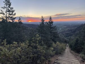 Manitou incline